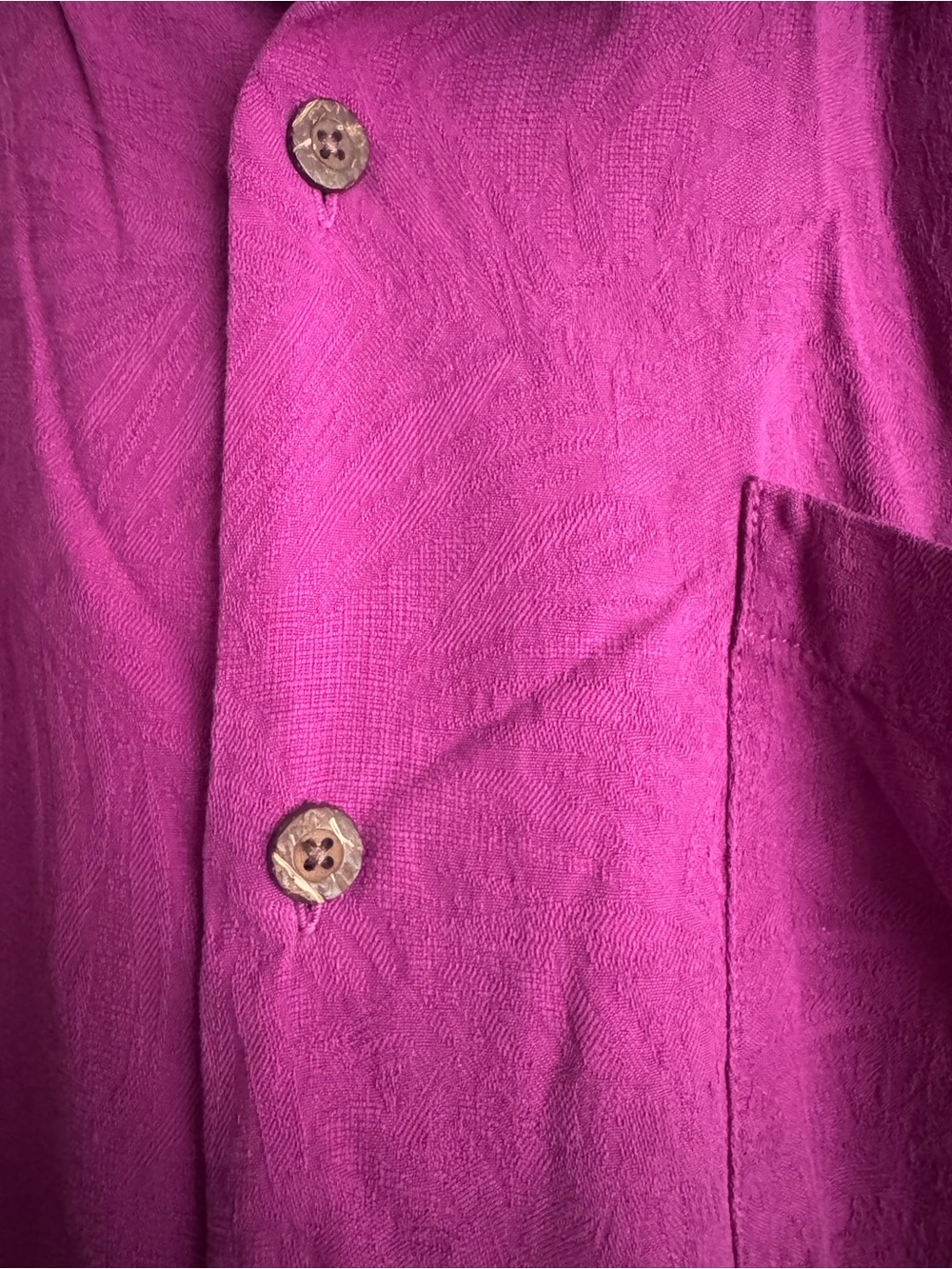 Tommy Bahama Short-Sleeve Button-Down Silk Shirt in Magenta Size XL - Picture 5 of 9